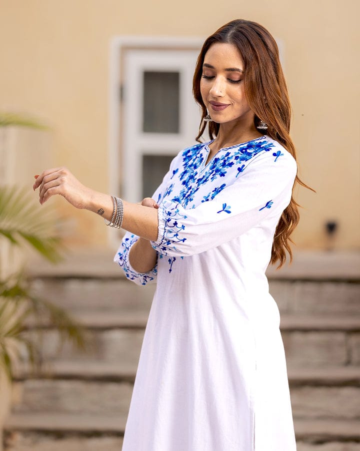 Aari White Kurta Pant set