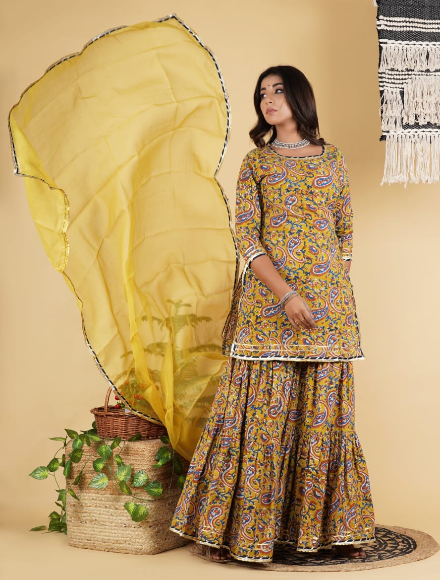 Hand block print cotton short kurta with gharara